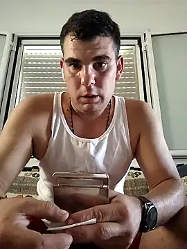 Snapshot of m702d-gr chatting on September 22, 3:03 pm m702d-gr online show from September 22, 3:03 pm