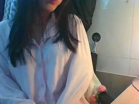 Linzly online show from February 13, 8:43 am