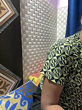 Hot Jaanvi  online show from April 9, 3:28 am