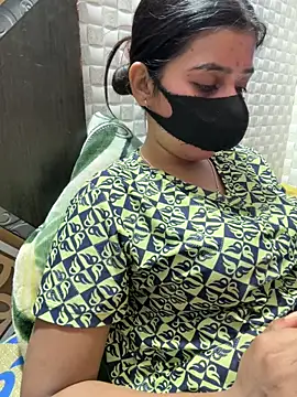 Hot Jaanvi  online show from April 11, 4:06 am