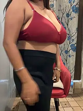 prisha944 online show from May 15, 3:24 am