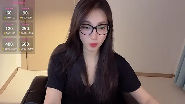 Snapshot of Seraphina-se chatting on October 15, 5:46 pm Seraphina-se online show from October 15, 5:46 pm