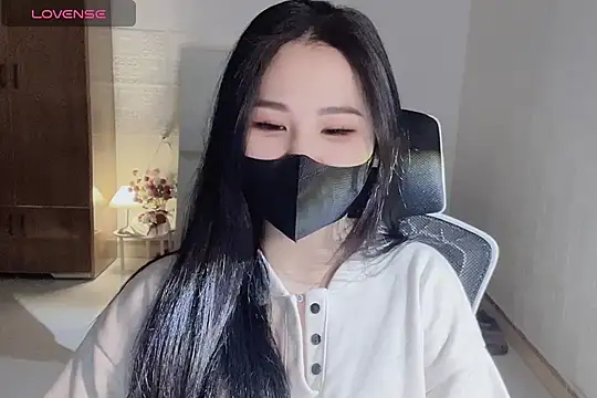    Daisy    online show from January 8, 7:10 am