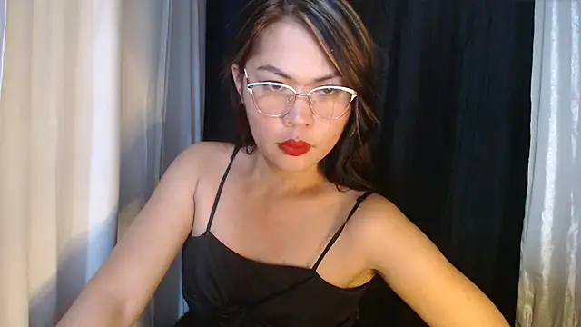 Snapshot of urgirljane chatting on September 22, 3:58 pm urgirljane online show from September 22, 3:58 pm