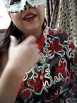 Snapshot of colleen_hoover chatting on November 10, 5:28 am colleen hoover online show from November 10, 5:28 am