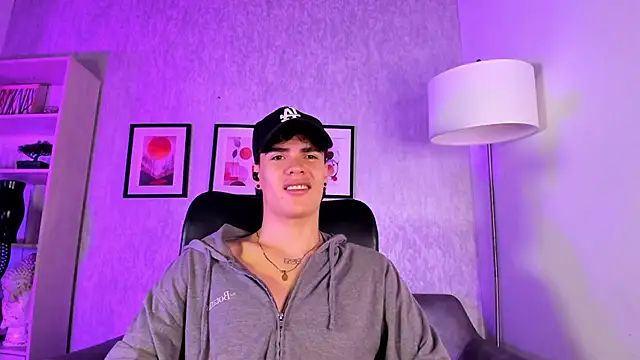 BenitoSaenz online show from November 3, 12:06 pm