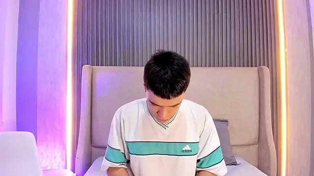 BenitoSaenz online show from February 18, 12:45 pm