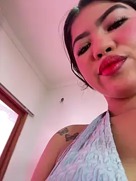 Snapshot of Luna_20x chatting on January 17, 6:55 pm Luna 20x online show from January 17, 6:55 pm