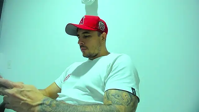 Snapshot of Dagoti chatting on February 3, 2:53 am Dagoti online show from February 3, 2:53 am