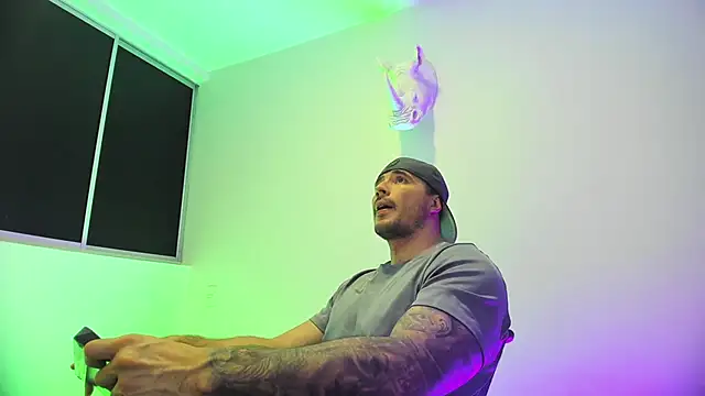 Snapshot of Dagoti chatting on February 5, 1:10 am Dagoti online show from February 5, 1:10 am