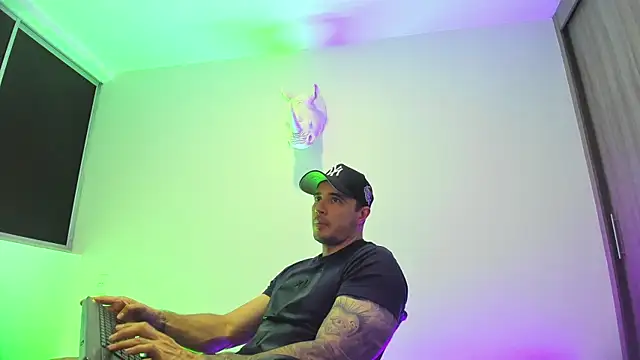 Snapshot of Dagoti chatting on February 10, 7:18 pm Dagoti online show from February 10, 7:18 pm