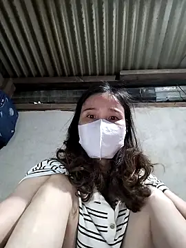 Baby-sexyass96 online show from November 3, 9:27 pm