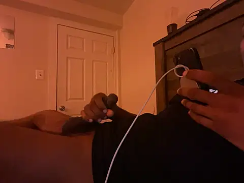 Snapshot of zeeeky_33deep chatting on July 11, 8:28 am zeeeky 33deep online show from July 11, 8:28 am