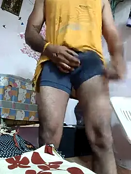 Snapshot of Sunny_cute_love chatting on October 25, 1:02 am Sunny cute love online show from October 25, 1:02 am