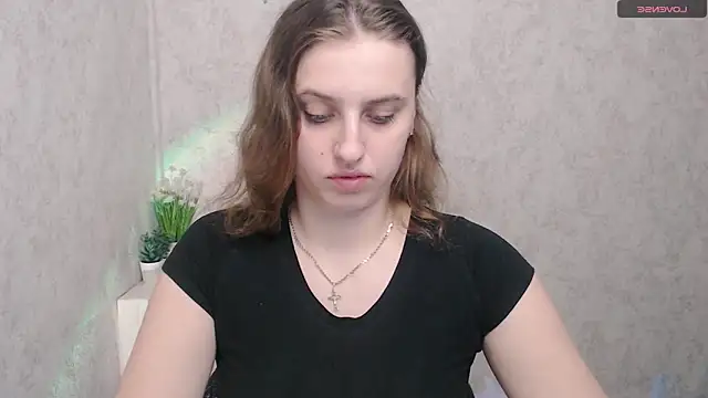 AmandaDimond  online show from March 11, 12:22 pm