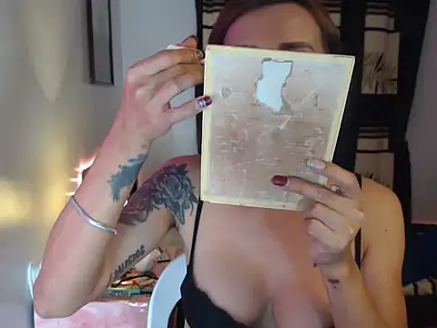 hottielicious slut69 online show from October 30, 12:17 pm