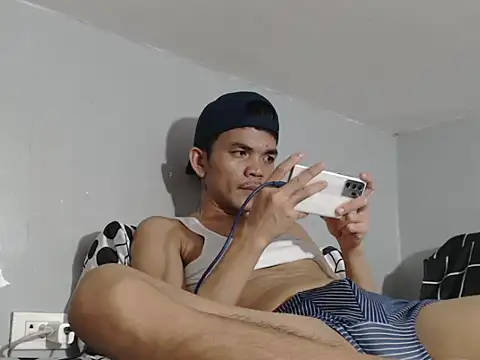 Natsboii online show from April 15, 10:00 am