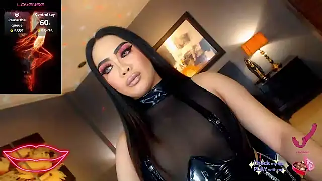 FridaHumphrey online show from April 11, 5:28 pm