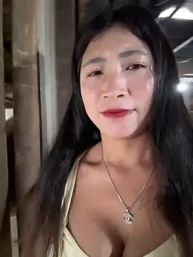 ThiHa003 online show from March 9, 4:27 am