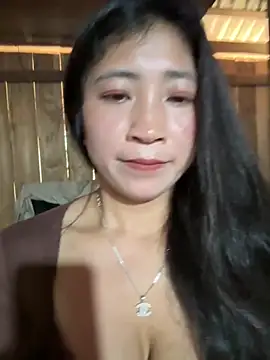 ThiHa003 online show from April 3, 4:43 am