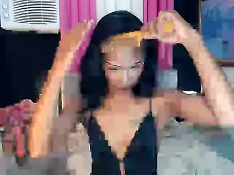 sassylatina online show from May 10, 2:44 pm