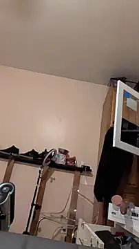 Cnutt310 online show from February 28, 12:50 pm