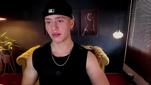 deivid parker online show from November 25, 1:44 pm