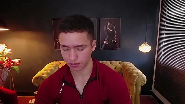 Snapshot of deivid_parker chatting on May 1, 1:48 pm deivid parker online show from May 1, 1:48 pm