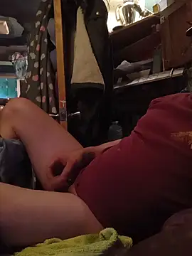 Twoslipperywhenwett online show from November 18, 6:45 pm