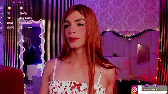 LIHIAN TAY online show from December 3, 3:14 am