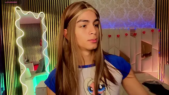 LIHIAN TAY online show from March 28, 11:43 am