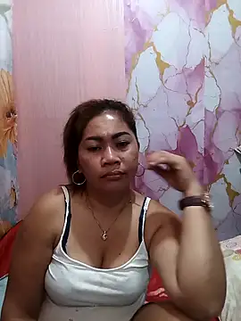 sexybitch 02 online show from April 3, 11:08 am