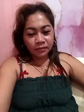 sexybitch 02 online show from April 12, 12:10 pm