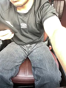 Llovlyboyyyy12 online show from July 16, 3:01 am