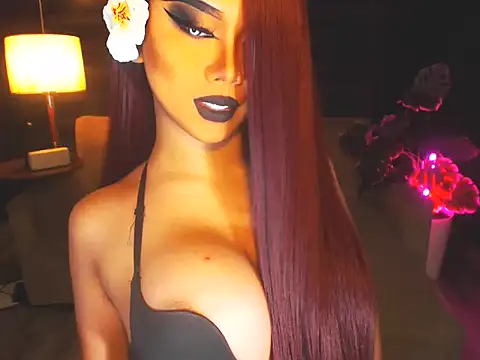 Snapshot of KarlaFrost chatting on July 5, 2:18 am KarlaFrost online show from July 5, 2:18 am