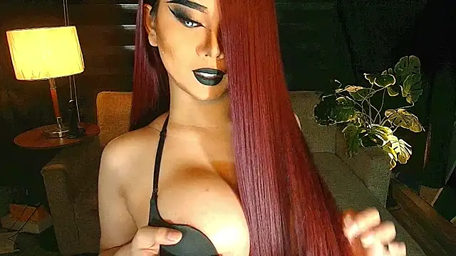 Snapshot of KarlaFrost chatting on July 12, 2:24 am KarlaFrost online show from July 12, 2:24 am