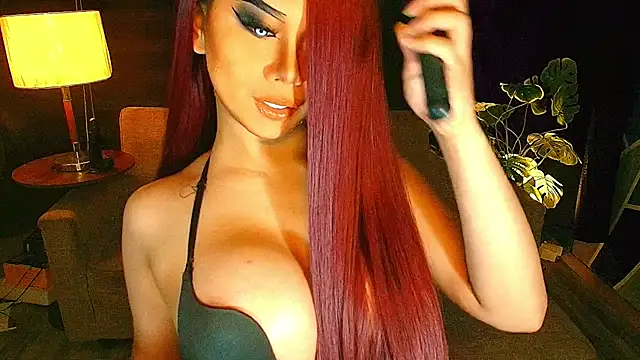 Snapshot of KarlaFrost chatting on July 12, 4:42 pm KarlaFrost online show from July 12, 4:42 pm