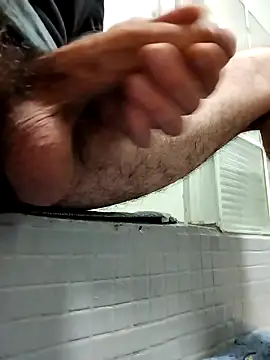 Snapshot of boy8540 chatting on March 27, 6:51 pm boy8540 online show from March 27, 6:51 pm