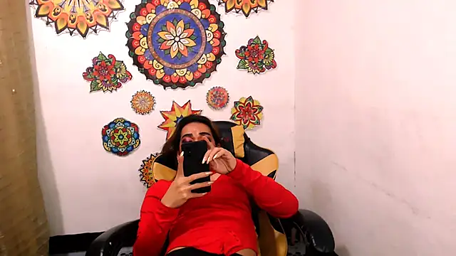 xxMistressWildKimxx online show from October 17, 12:25 am