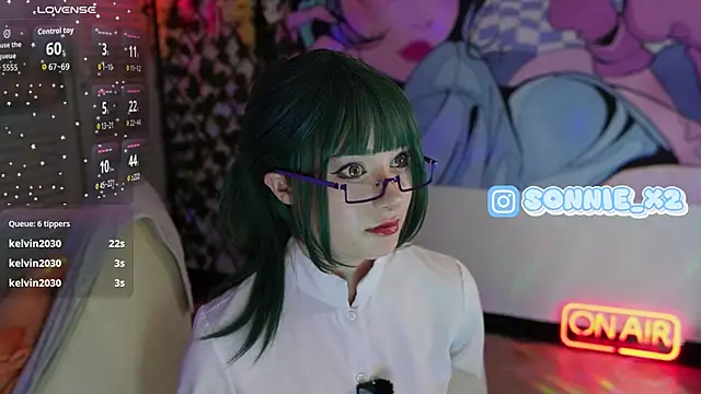 Snapshot of Sonnie_mami chatting on July 10, 2:30 pm Sonnie mami online show from July 10, 2:30 pm