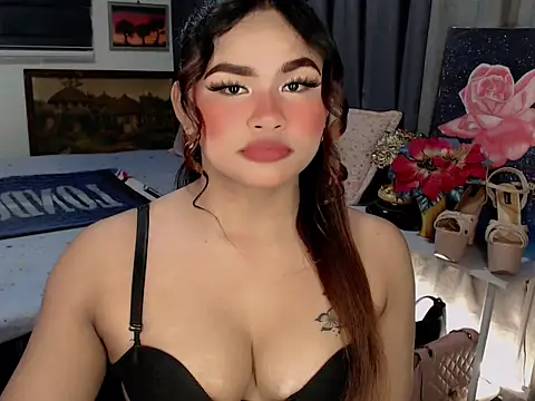 Snapshot of Candice_cummer chatting on October 17, 5:59 pm Candice cummer online show from October 17, 5:59 pm