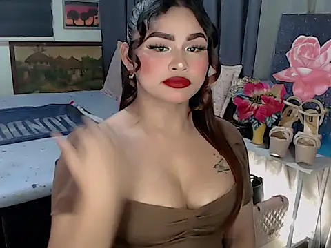Snapshot of Candice_cummer chatting on October 23, 5:33 pm Candice cummer online show from October 23, 5:33 pm