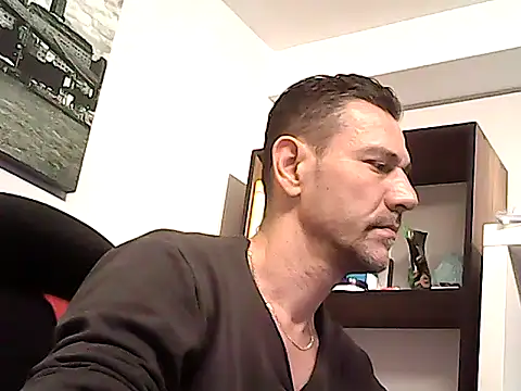 Snapshot of mastercharisma35 chatting on March 13, 2:34 pm mastercharisma35 online show from March 13, 2:34 pm