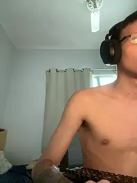 safadezanunes2 online show from December 19, 3:52 pm