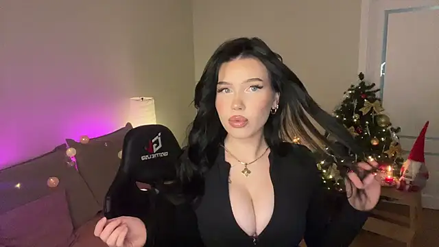 mistress of hearts online show from December 20, 7:54 pm