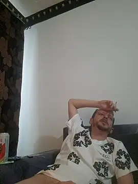 raducori online show from March 1, 5:20 am