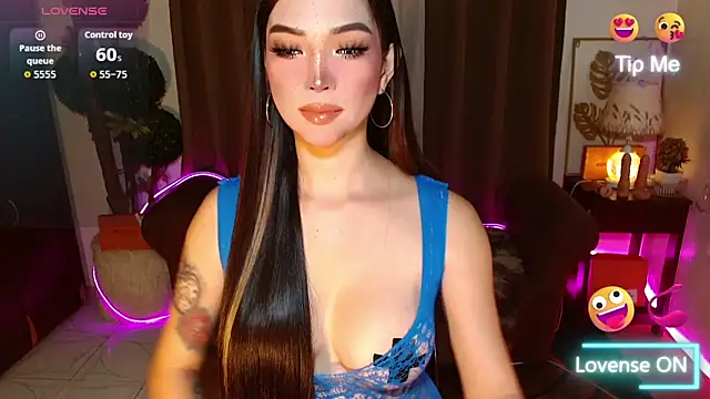 MouthWatering Ayesha online show from February 14, 1:46 am