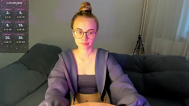 MewStella online show from October 2, 9:38 am