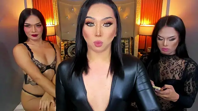 Snapshot of Madisonwill chatting on November 30, 7:07 pm Madisonwill online show from November 30, 7:07 pm