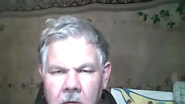 Snapshot of A1B3- chatting on September 23, 4:21 pm A1B3- online show from September 23, 4:21 pm